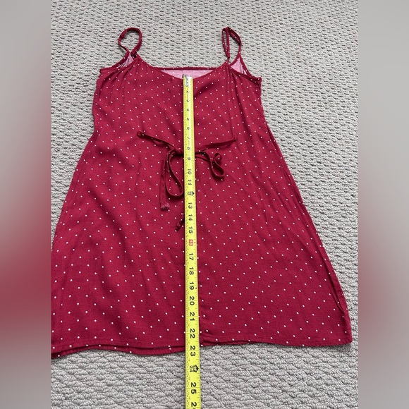 Reformation Polka Dot Slip Dress
Mini
Red White
$198
Y2K
90’s
Lightweight
M - Picture 8 of 8
